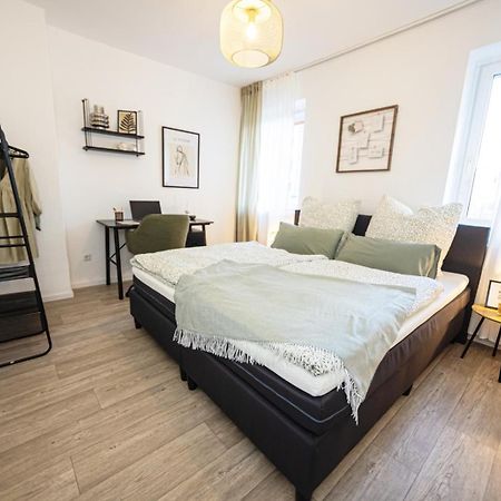 Blossfeld-Apartments Geraeumige Stadtoase Mitten Im Zentrum Mit 3 Schlafzimmern, Gratis Parkplatz, W-Lan, Netflix جينا المظهر الخارجي الصورة